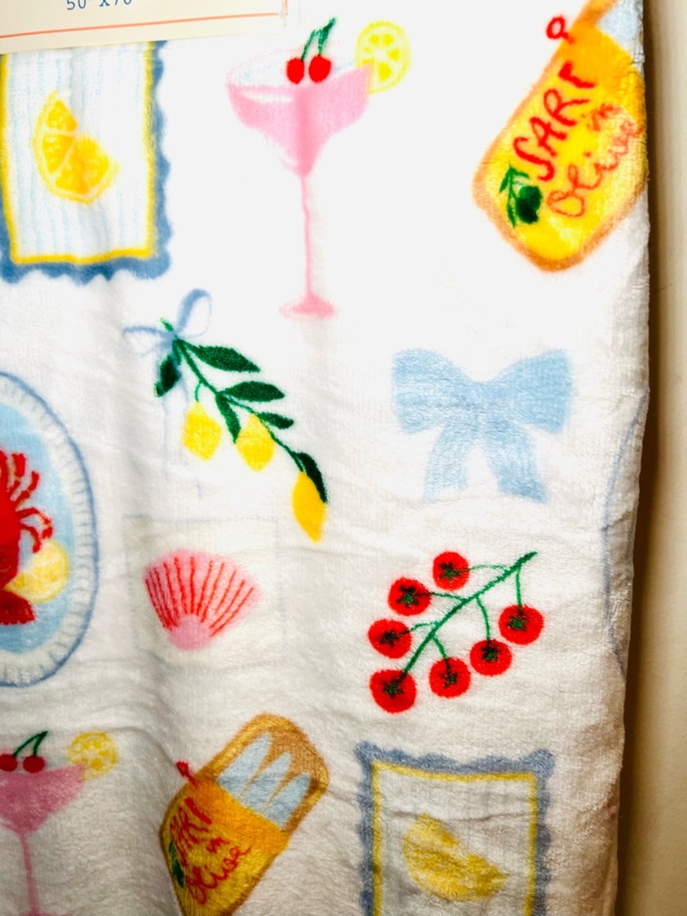 Coastal Summer Plush Throw Blanket Lobster Sardines Tomato Lemons Cocktails Bows - Picture 3 of 14